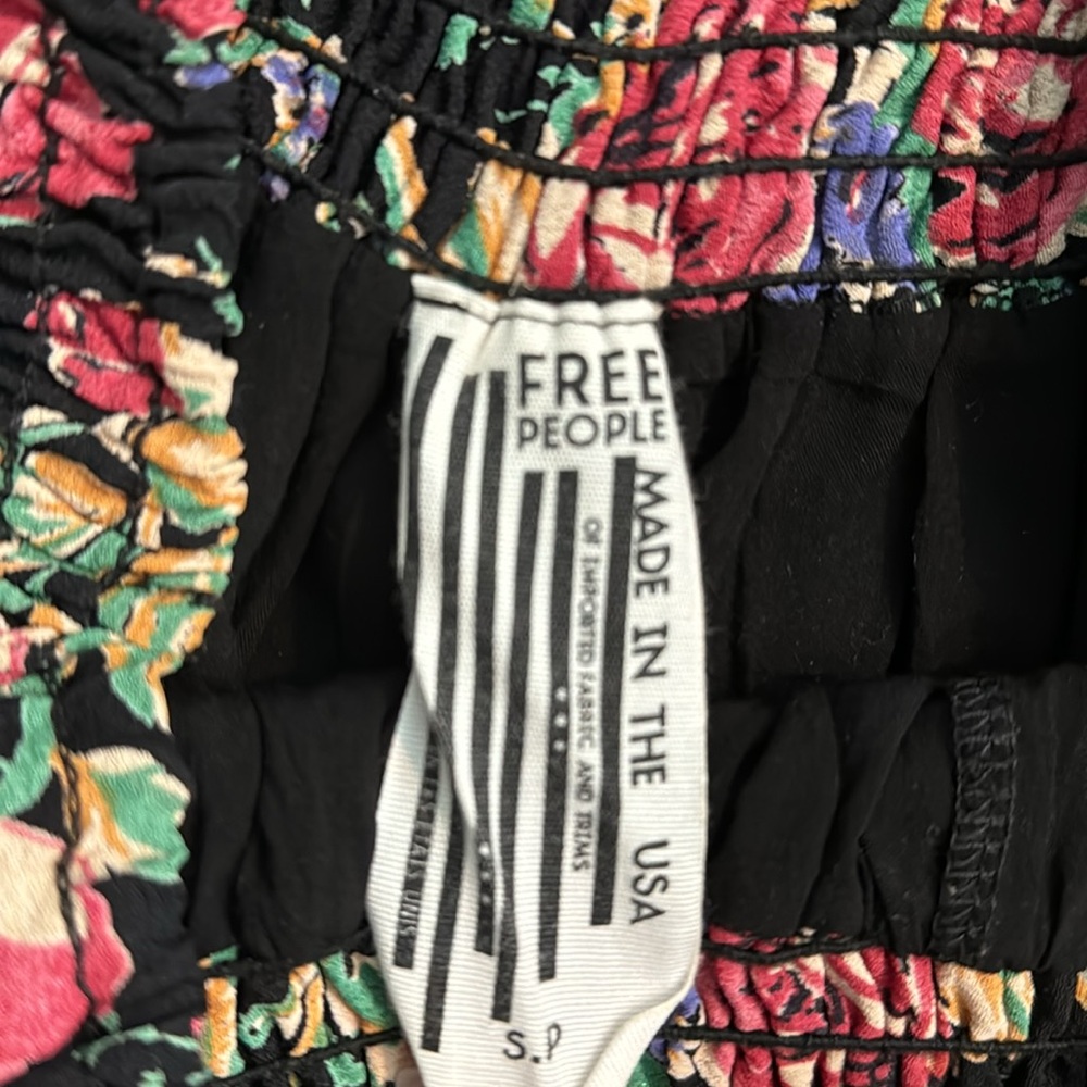 Free People Floral Crop and Short Set - Picture 2 of 5